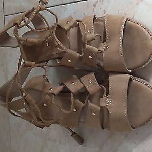 Old Navy Gladiator sandals